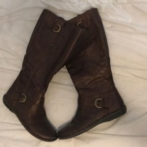 Born concept brown boots